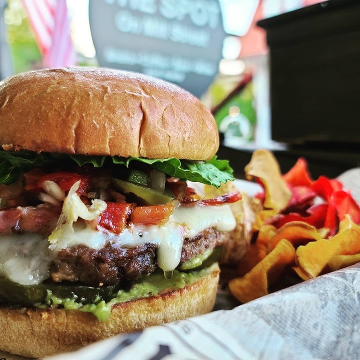 Shrimp Burgers with Bacon and Mozzarella - Taming of the Spoon