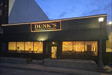 Dunk's Restaurant & Pizzeria 312 Locust St