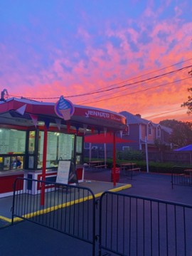 Jenna's Drive In 259 Park Ave