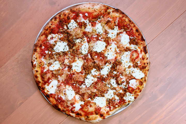 14" SAUSAGE & SAUERKRAUT