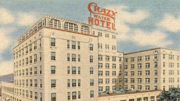 Banquets & Retail - Crazy Water Hotel