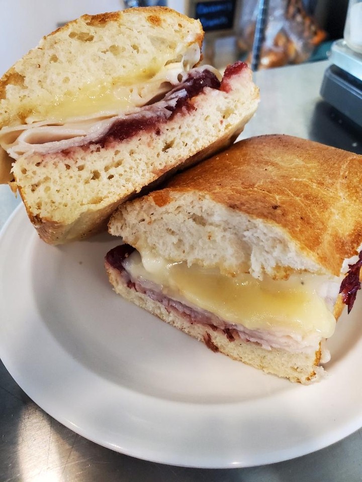 Turkey, Cranberry and Brie Grilled Cheese
