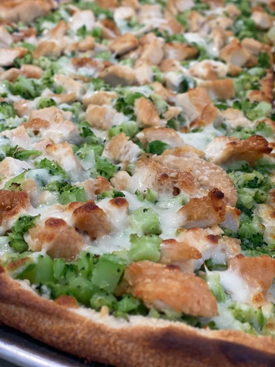 Chicken & Broccoli Pizza 12"