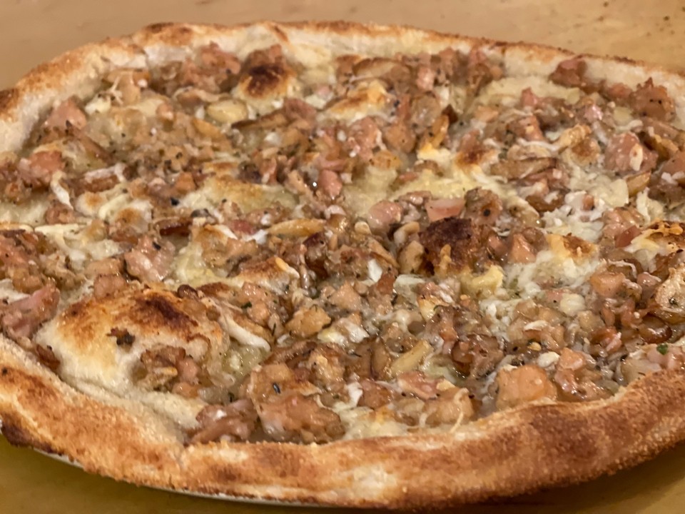 "Joey Clams" White Clam Pizza