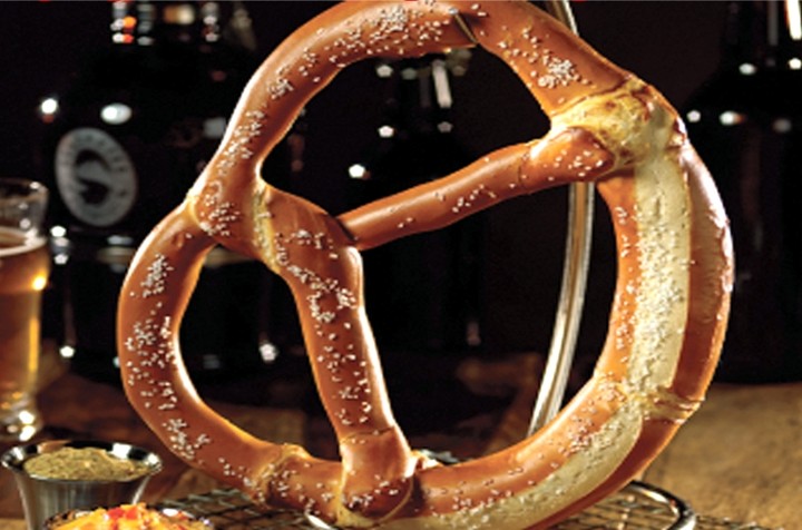 2LB Bavarian Soft Pretzel