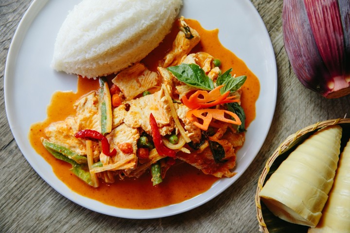 (L) Red Curry