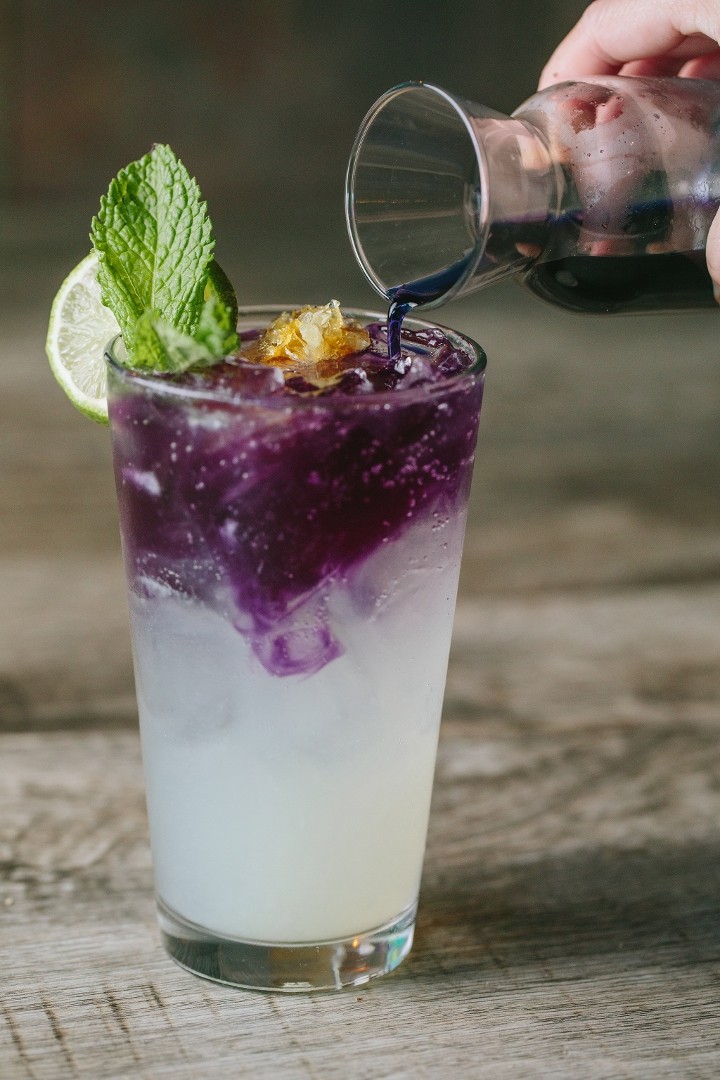 Iced Butterfly Pea Lemonade Large Only