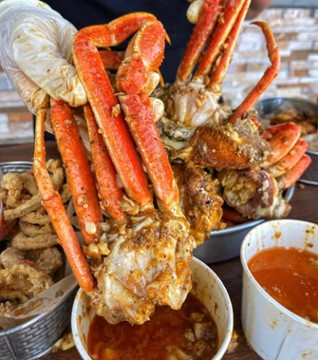Babii Cajun 1221 West Lake Street