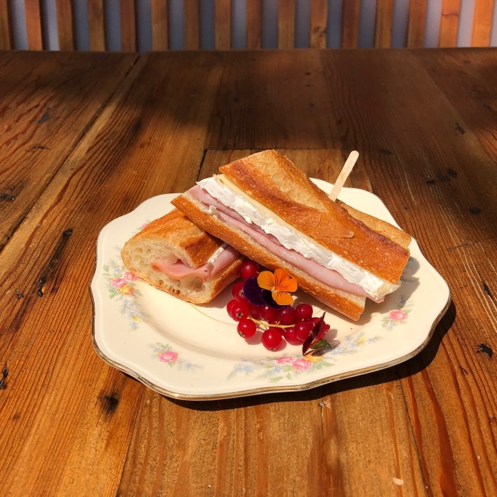 Ham & Brie Sandwich