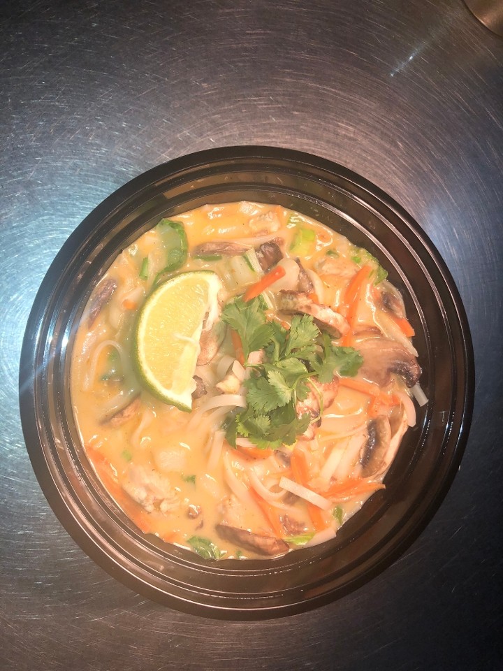 Tom Kha Coconut Noodle Soup