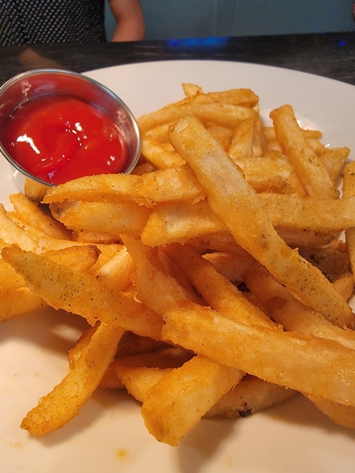 French Fries With Side of Rosemary Aioli
