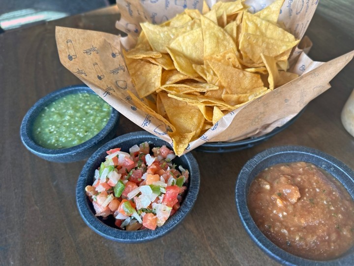 Salsa Trio