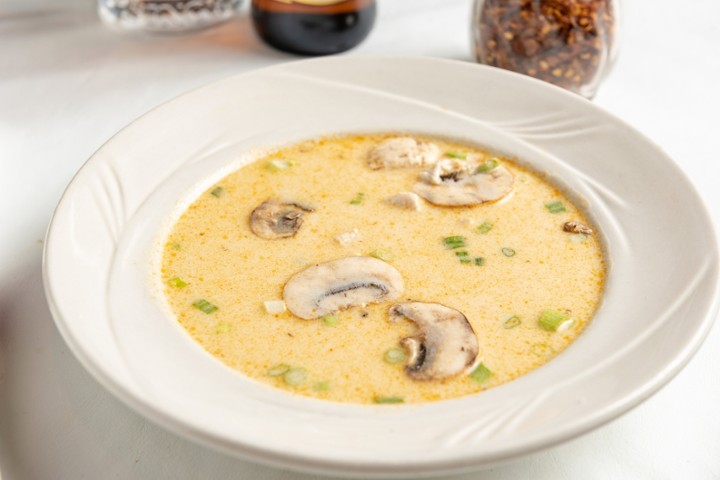 Tom Kha (Spicy Coconut Soup)