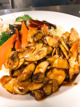 Phuket Thai Restaurant and Sushi
