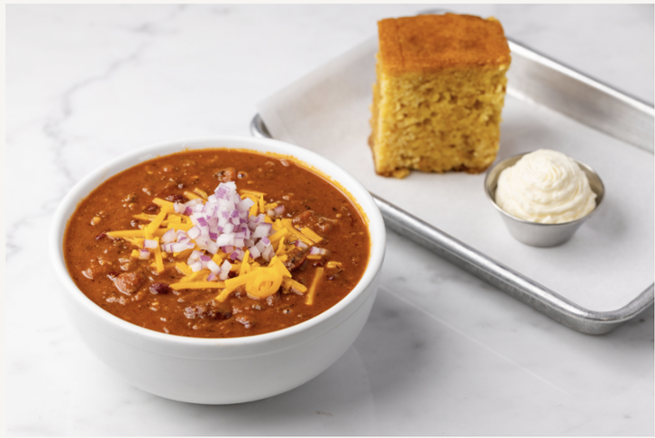 Hilltop Chili & Cornbread