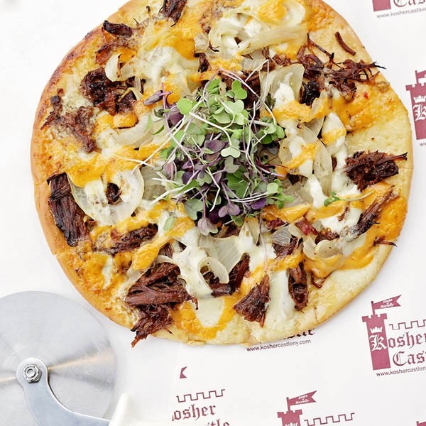 9" Pulled Beef Pizza