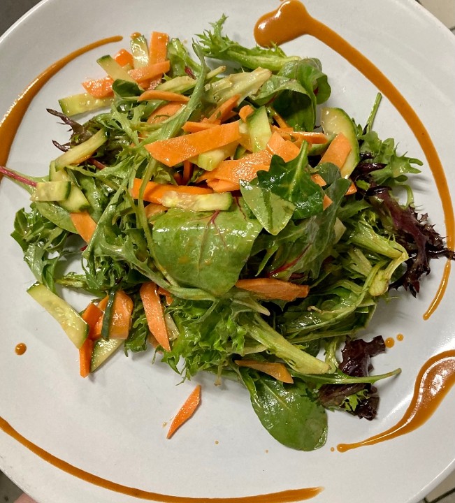Large Mixed Green Salad