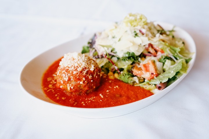 Mama's Meatball Salad