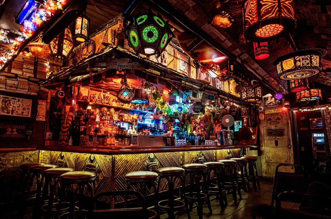 Tiki-Ti 4427 W Sunset Boulevard