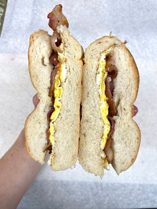 Bacon & Egg on a Roll