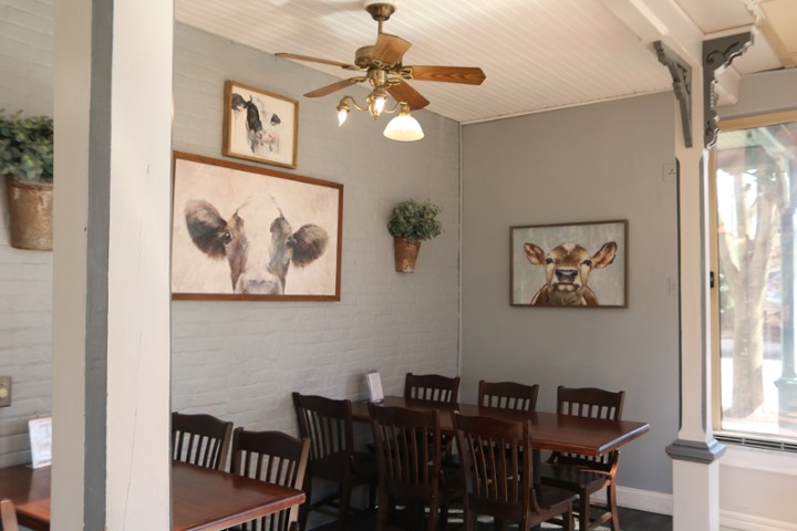 Restaurant banner image