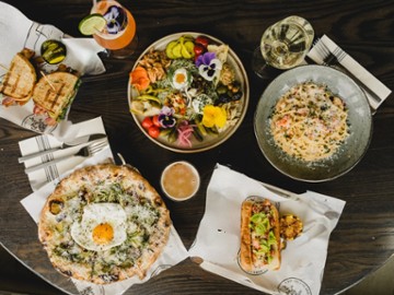 The Grocer's Table