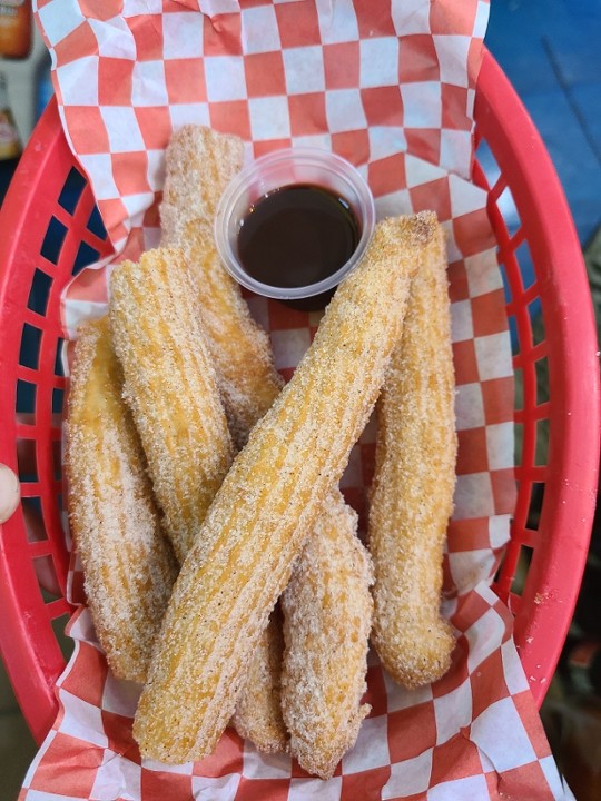 Churros rellenos de Cajeta