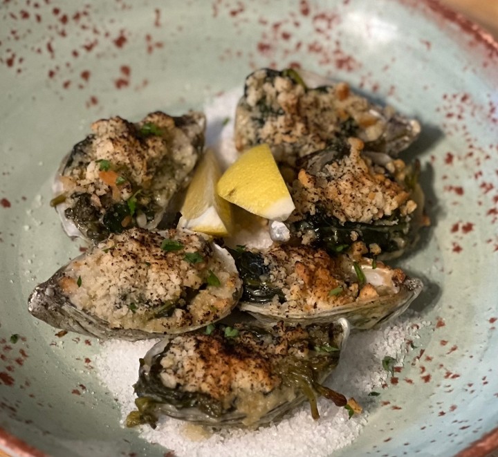 6 Carolina Raw Oysters