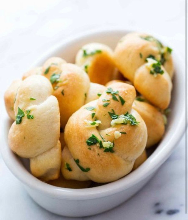 4pc. Garlic Knots