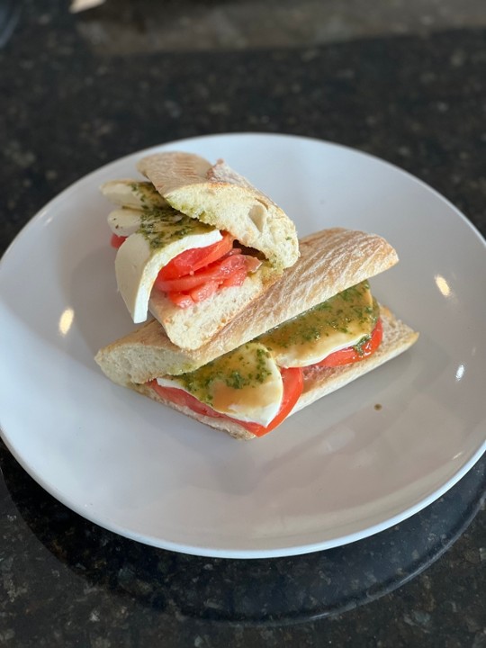 Caprese Hoagie