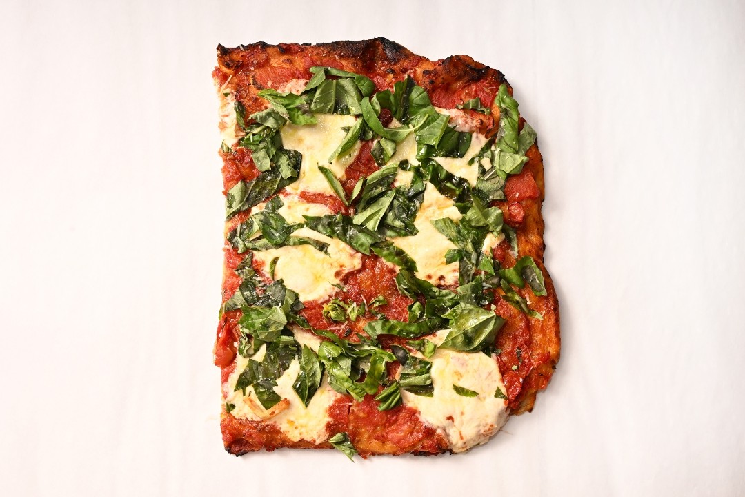 GLUTEN FREE - HALF San Marzano Tomato & Fresh Mozzarella