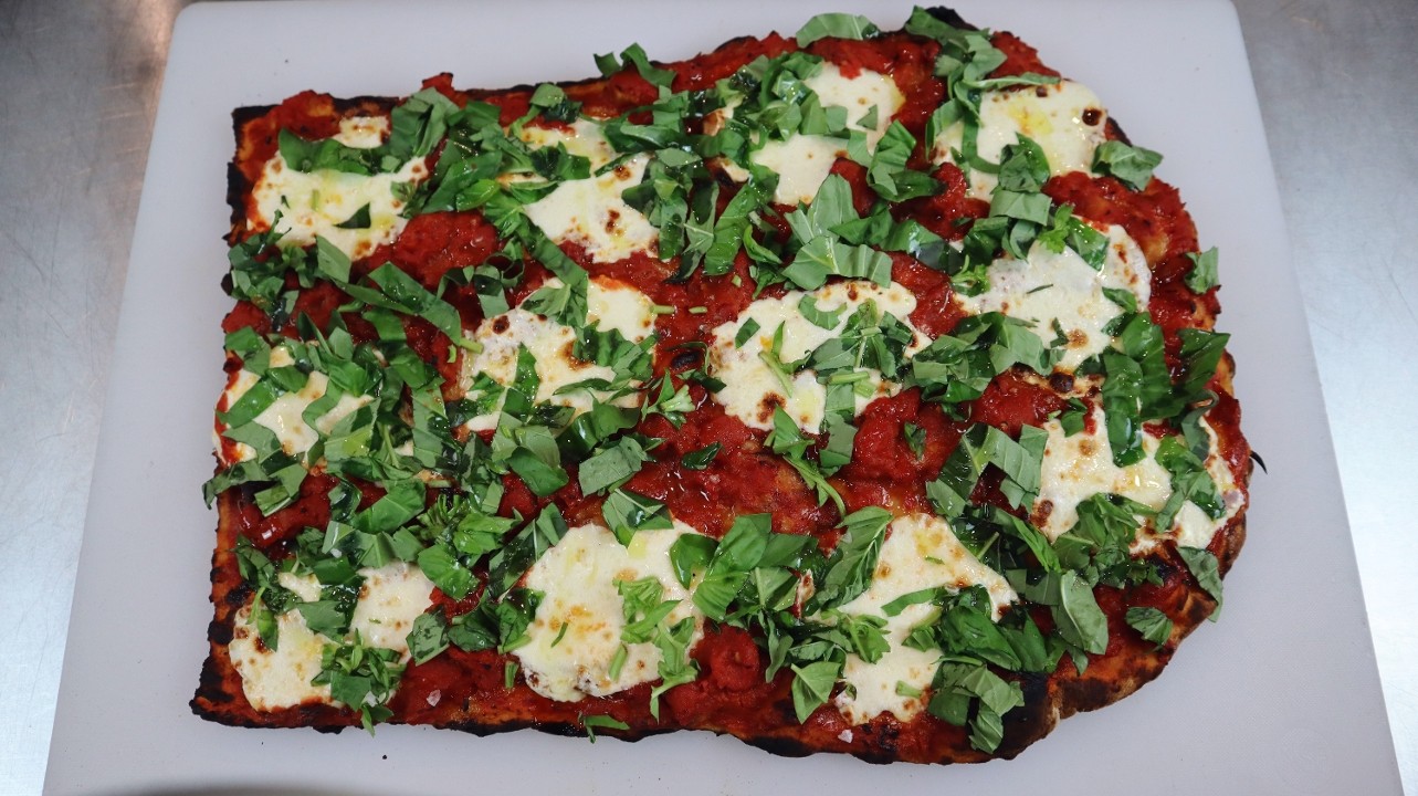 SAN MARZANO TOMATO & FRESH MOZZARELLA
