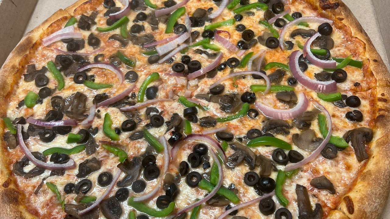 Napolitano’s Brooklyn Pizza - Cranston 100 East St