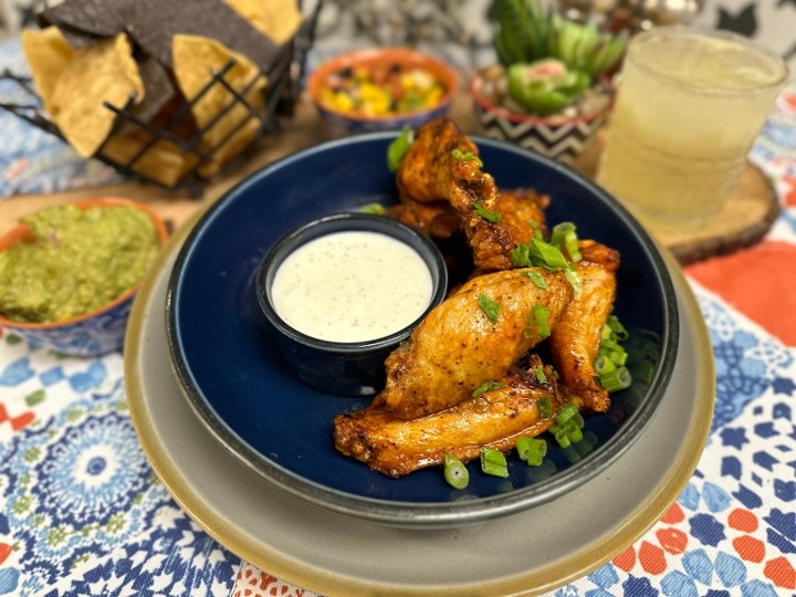 LUCHA WINGS