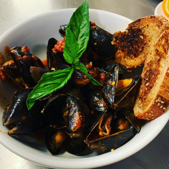 Mussels Marinara