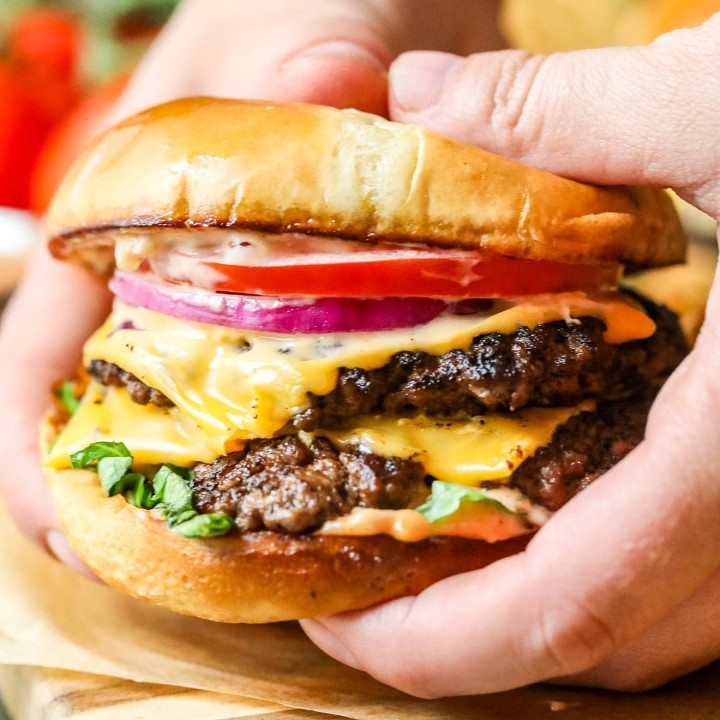 Gluten Free Crave's 3/4lb SMASH Burger