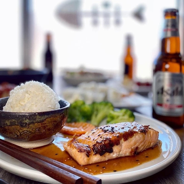 Grilled Salmon Teriyaki