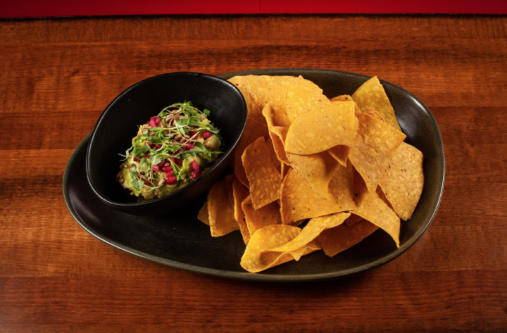 SAMBA GUACAMOLE  (GUAC & CHIPS)