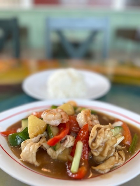 TBT Sweet and Sour (Pad Priew Wan)