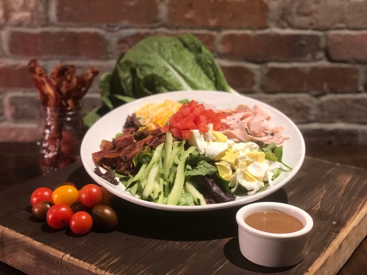 Classic Cobb Salad