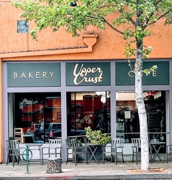 Upper Crust Bakery & Café 130 Main St