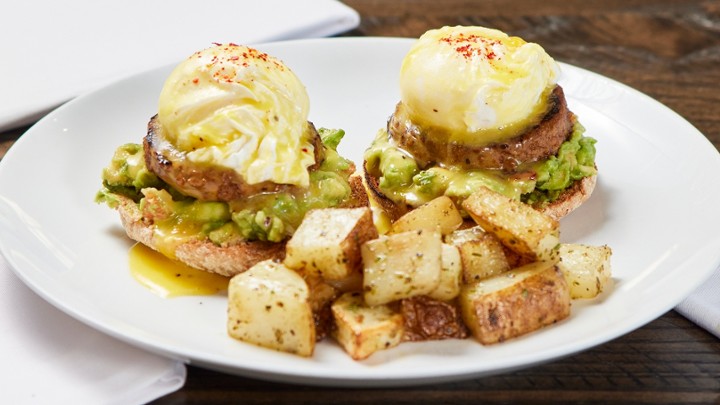 Avo Benny