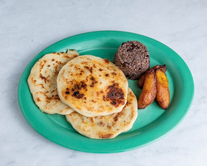 Pupusa Plate