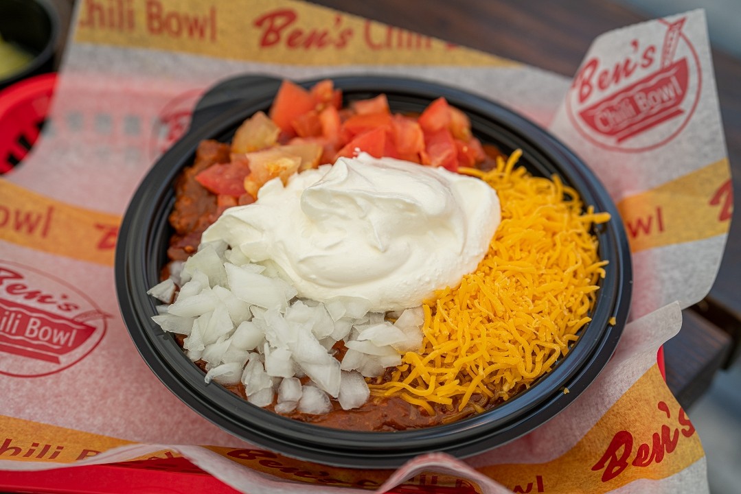 20 Jumbo Turkey Dogs and 2 Pints of Turkey Chili – Ben's Chili Bowl