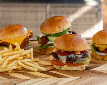 Bite Me Burgers - Calabasas 23663 Calabasas Rd.