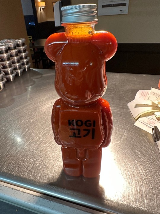 28 oz kogi bear hot sauce