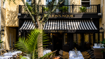 Lion’s Nook Bar &Grill
