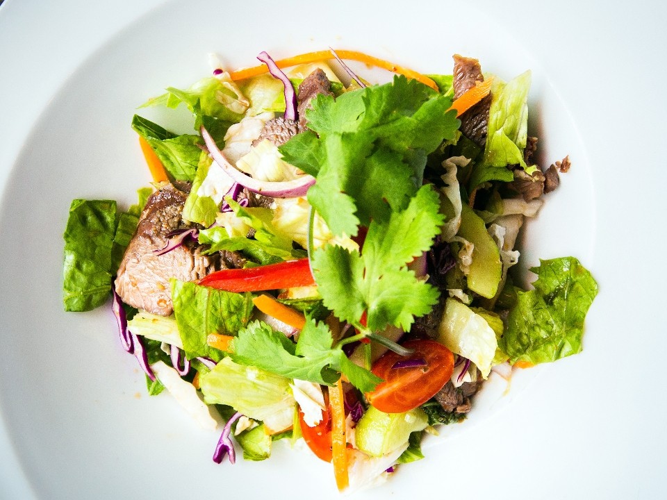 Grilled Steak Salad "Yum Neua"
