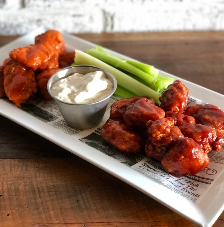 1lbs Boneless Wings