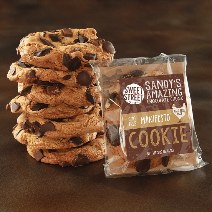 sandy’s amazing chocolate chunk manifesto® cookie